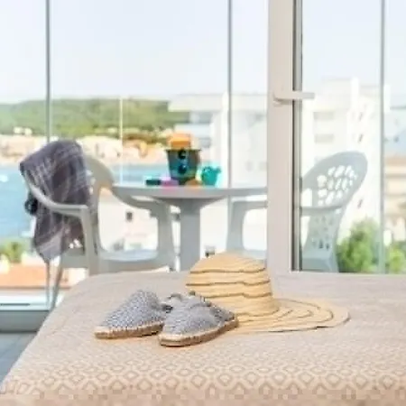 Rvhotels Nieves Mar L' Escala