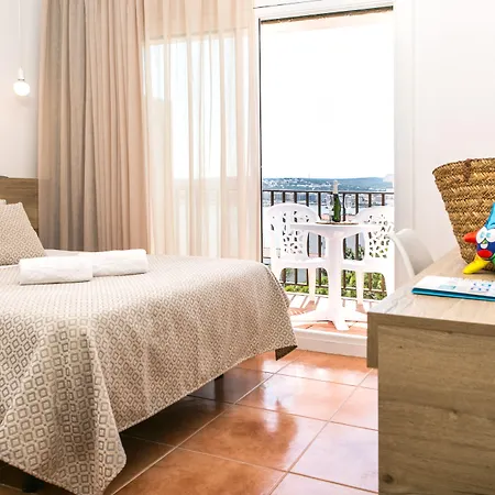 Rvhotels Nieves Mar L' Escala