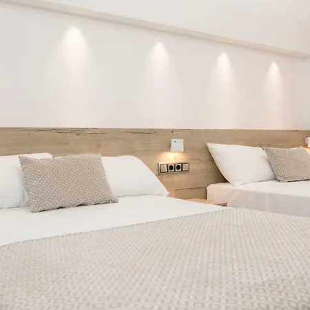 Rvhotels Nieves Mar 3* L' Escala